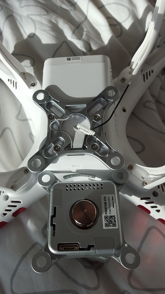 DJI Phantom 3 StandardCables connections with the Gimbal