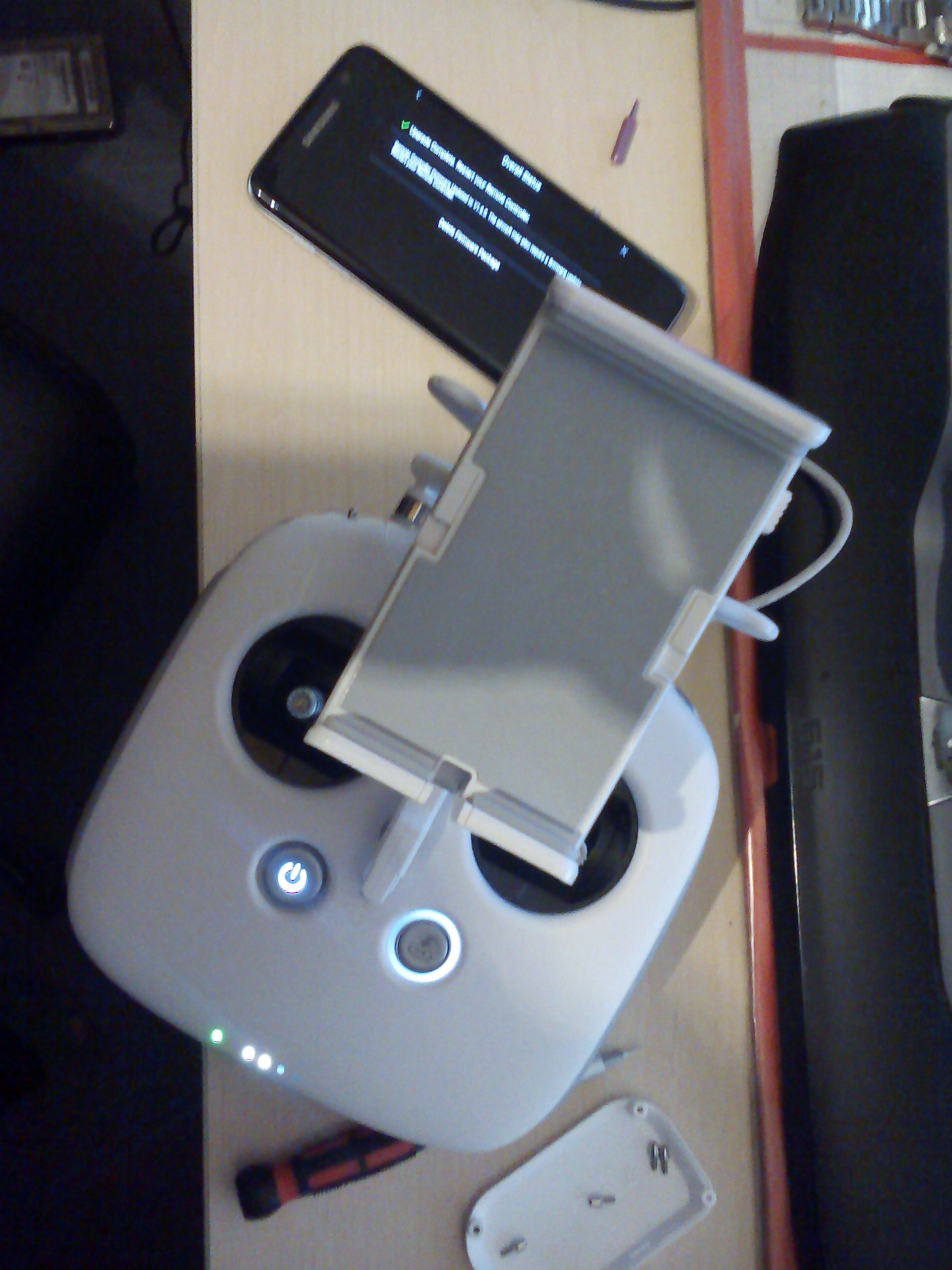 [SOLVED] problem drone app not connecting to Remote control DJI FORUM