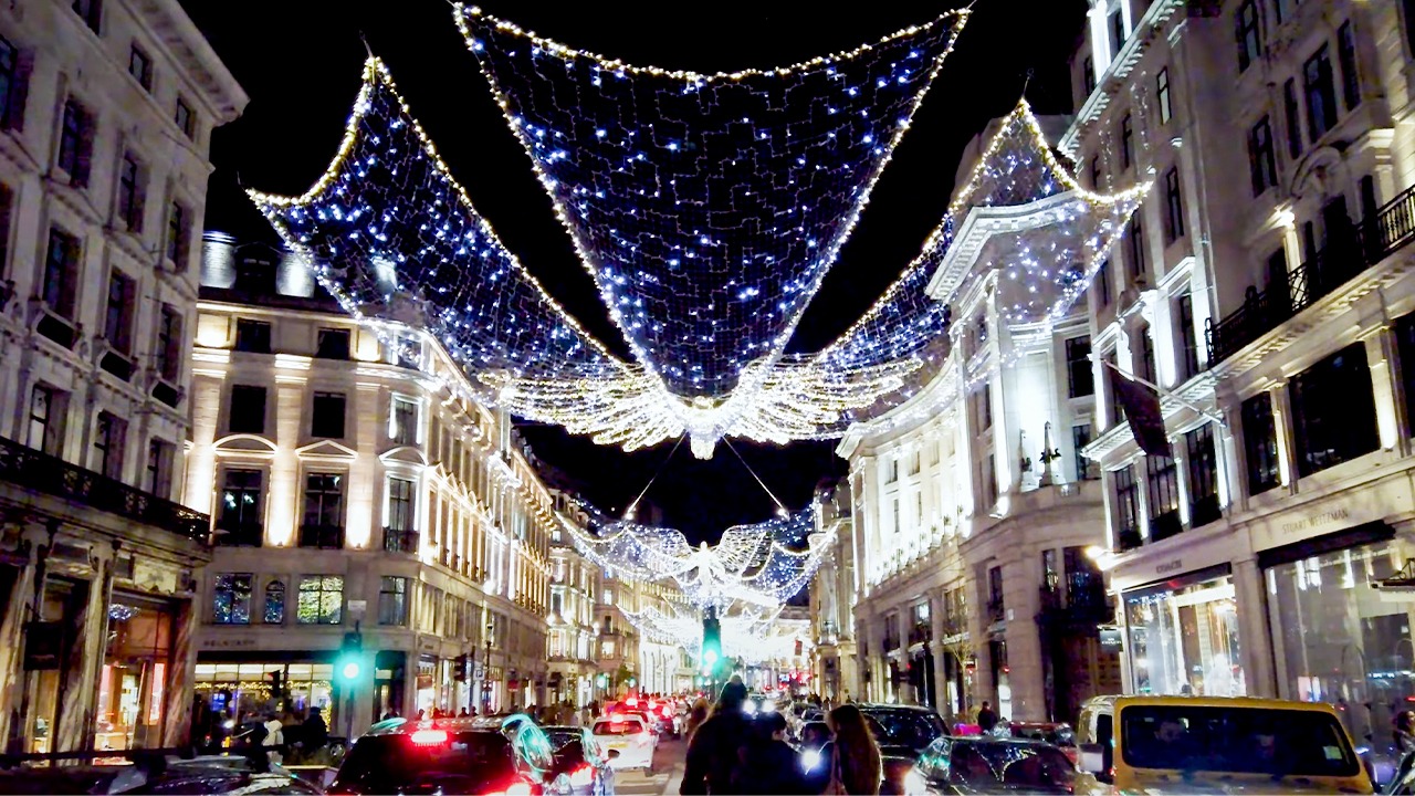 London Christmas Lights 2020 ‘The Spirit of Christmas’ An... DJI FORUM
